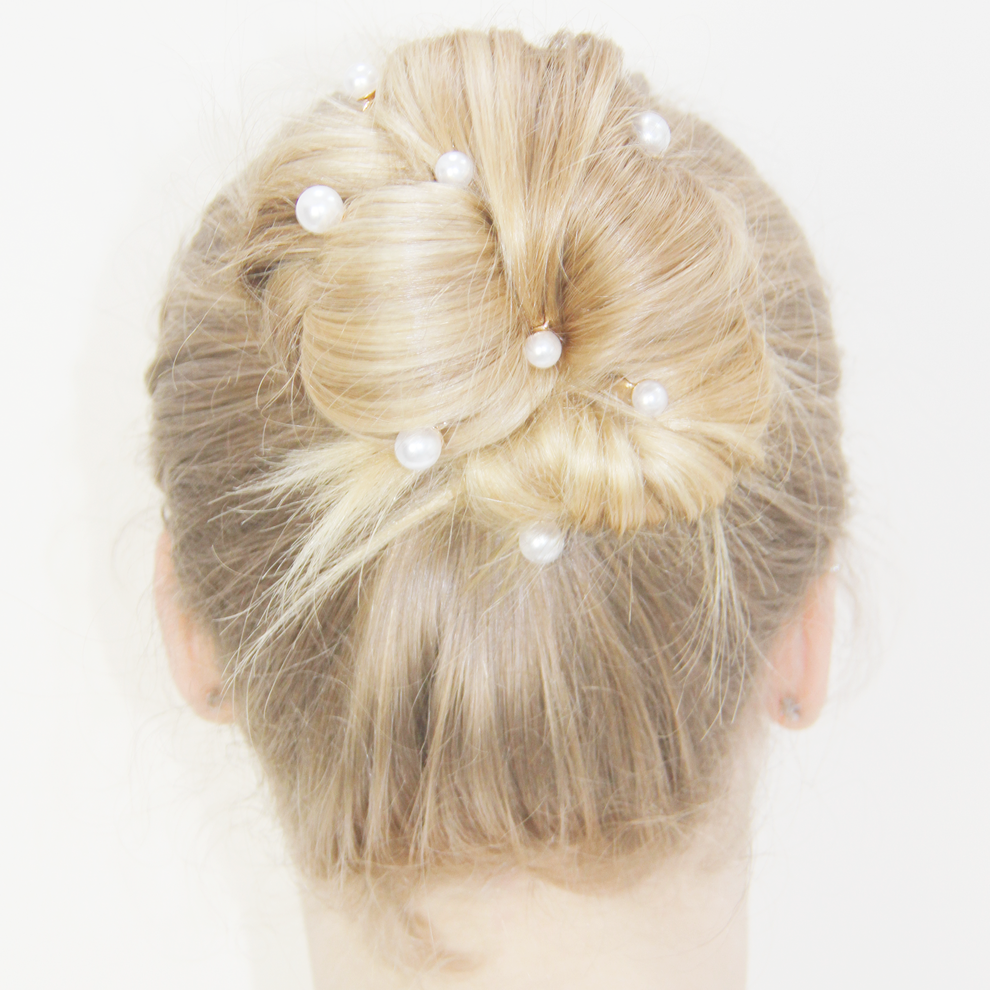 Set of 4 Pearl Hair Pins